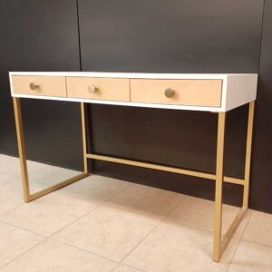 Credenza